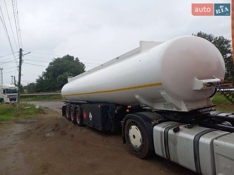 Цистерна полуприцеп Simatra NC-02 2004 в Кривом Роге фото 3 Цистерна полуприцеп Simatra NC-02 2004 в Кривом Роге