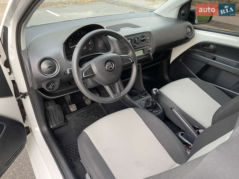 Хэтчбек Skoda Citigo 2013 в Киеве