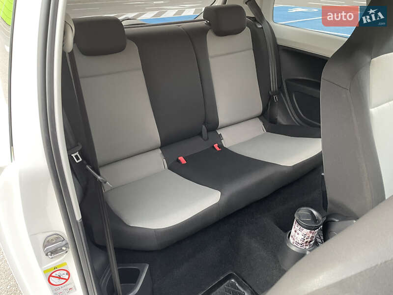 Хэтчбек Skoda Citigo 2013 в Киеве