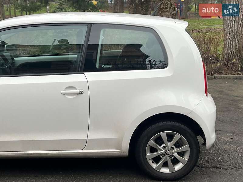 Хэтчбек Skoda Citigo 2013 в Киеве
