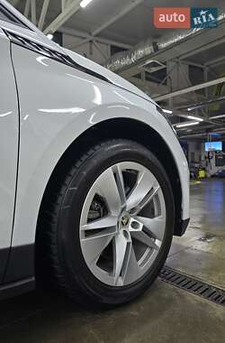 Позашляховик / Кросовер Skoda Enyaq iV 2021 в 