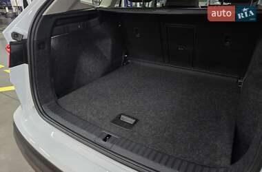 Позашляховик / Кросовер Skoda Enyaq iV 2021 в 