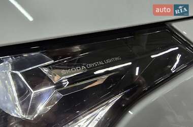 Позашляховик / Кросовер Skoda Enyaq iV 2021 в 