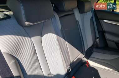 Позашляховик / Кросовер Skoda Enyaq iV 2021 в 