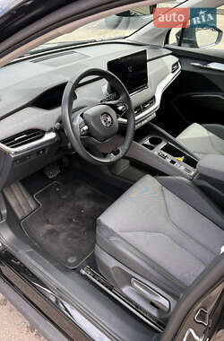 Позашляховик / Кросовер Skoda Enyaq iV 2023 в 