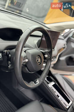 Позашляховик / Кросовер Skoda Enyaq iV 2023 в 