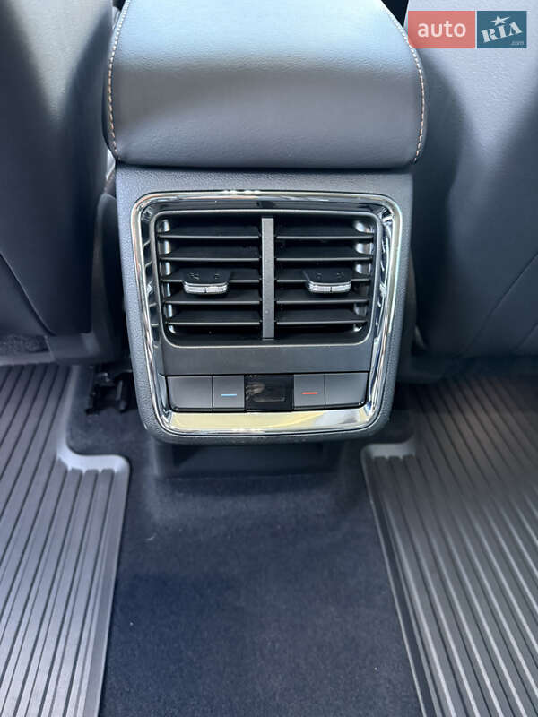 Позашляховик / Кросовер Skoda Enyaq iV 2023 в Луцьку