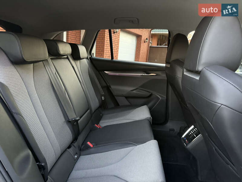 Внедорожник / Кроссовер Skoda Enyaq iV 2022 в Луцке