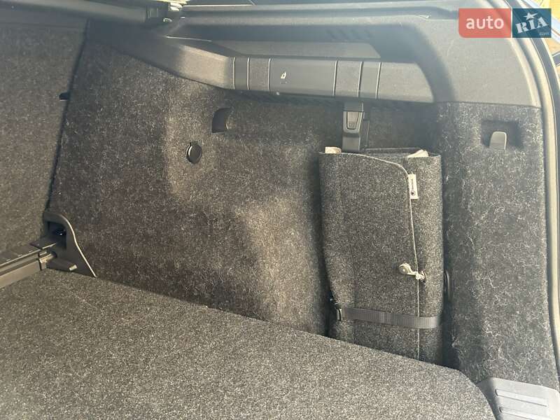 Позашляховик / Кросовер Skoda Enyaq iV 2022 в Києві фото 69 Позашляховик / Кросовер Skoda Enyaq iV 2022 в Києві