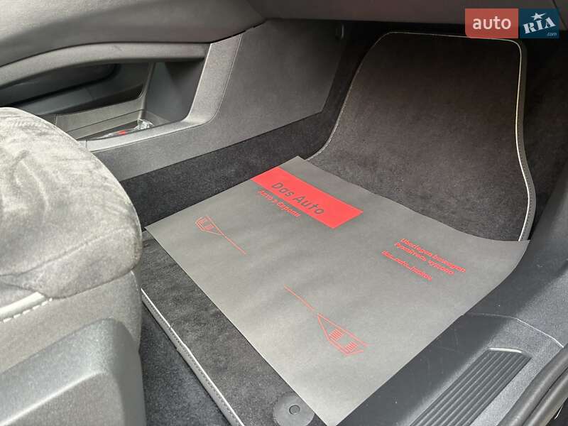 Позашляховик / Кросовер Skoda Enyaq iV 2022 в Києві фото 95 Позашляховик / Кросовер Skoda Enyaq iV 2022 в Києві