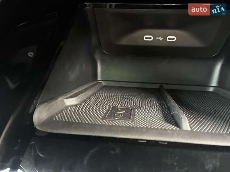 Позашляховик / Кросовер Skoda Enyaq iV 2022 в Києві фото 103 Позашляховик / Кросовер Skoda Enyaq iV 2022 в Києві