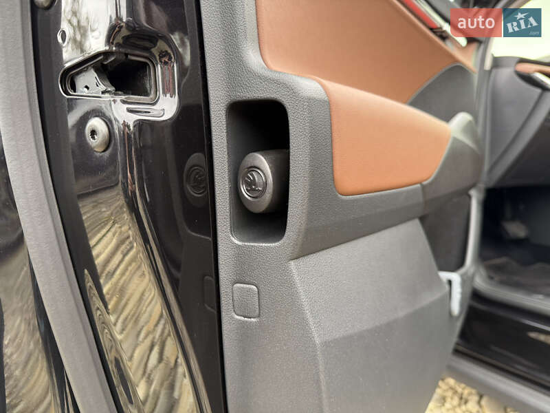 Позашляховик / Кросовер Skoda Enyaq iV 2022 в Львові фото 35 Позашляховик / Кросовер Skoda Enyaq iV 2022 в Львові