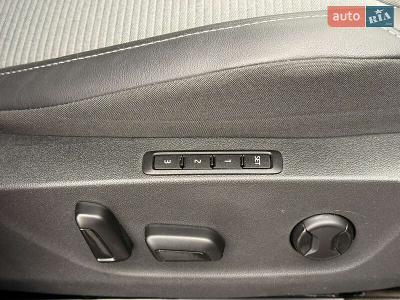 Позашляховик / Кросовер Skoda Enyaq iV 2021 в Львові фото 43 Позашляховик / Кросовер Skoda Enyaq iV 2021 в Львові