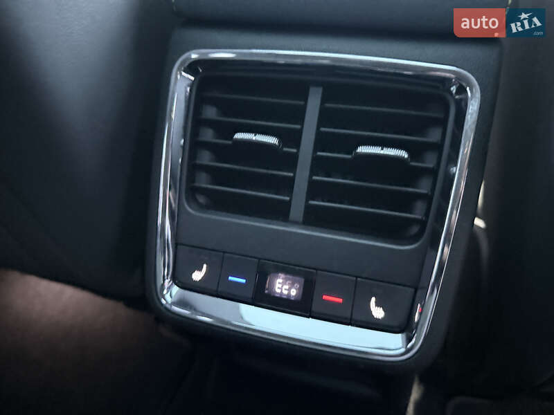 Внедорожник / Кроссовер Skoda Enyaq iV 2022 в Днепре