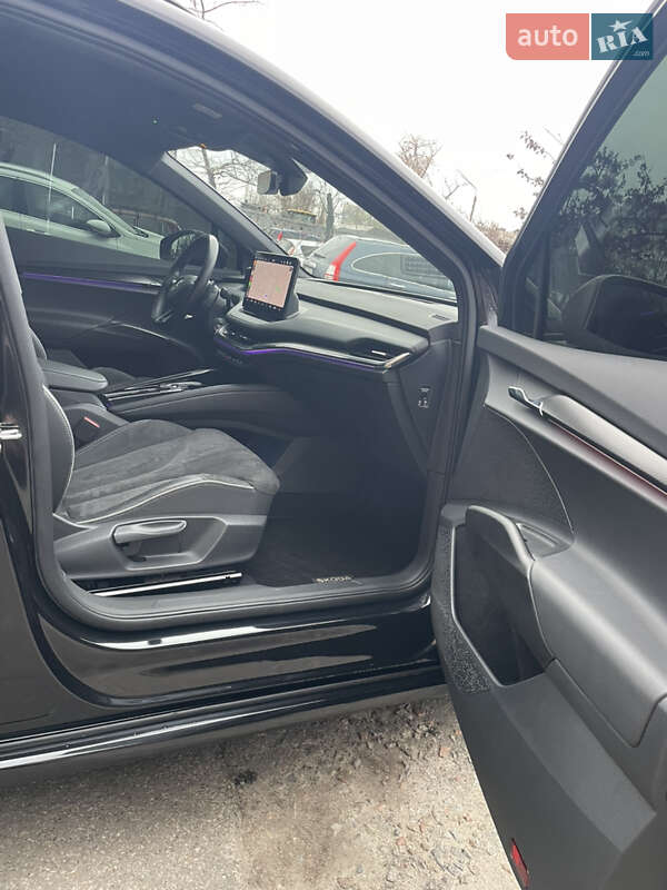 Внедорожник / Кроссовер Skoda Enyaq iV 2023 в Киеве