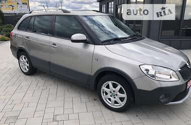 Skoda Fabia Scout 2012