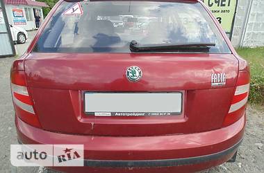 Хэтчбек Skoda Fabia 2006 в Киеве