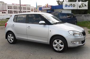 Хэтчбек Skoda Fabia 2011 в Хмельницком