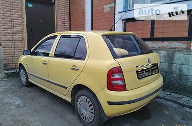 Хэтчбек Skoda Fabia 2000 в Ильинцах