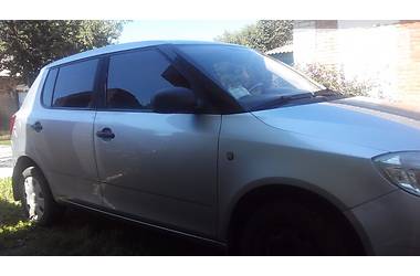 Хэтчбек Skoda Fabia 2008 в Броварах