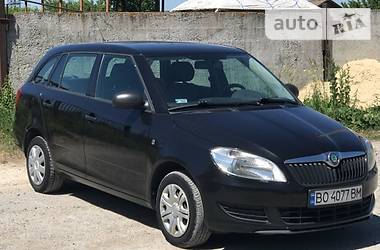 Универсал Skoda Fabia 2010 в Тернополе