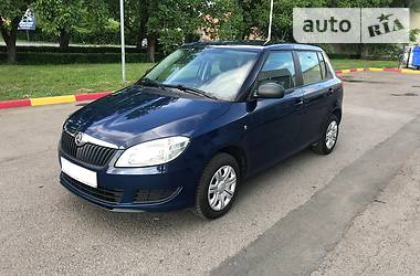 Хетчбек Skoda Fabia 2014 в Ужгороді