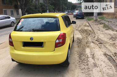 Хэтчбек Skoda Fabia 2008 в Одессе