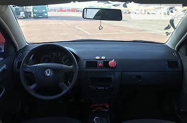 Хэтчбек Skoda Fabia 2006 в Львове