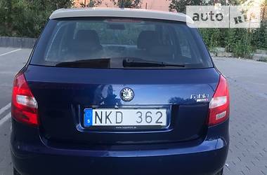 Хэтчбек Skoda Fabia 2010 в Львове