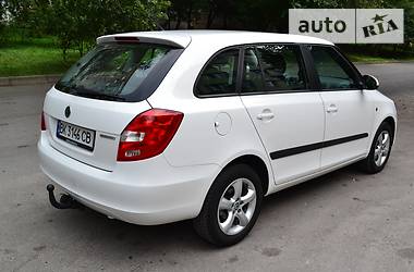 Универсал Skoda Fabia 2011 в Ровно