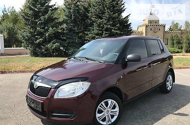 крыло переднее правое skoda fabia.шкода фабия 05-07г. крыло переднее правое skoda fabia.шкода фабия 05-07г.