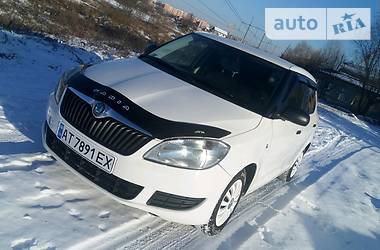 Хэтчбек Skoda Fabia 2011 в Киеве