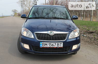 Універсал Skoda Fabia 2010 в Сумах