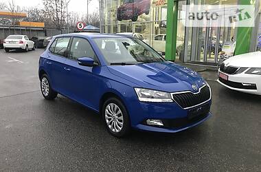 Хэтчбек Skoda Fabia 2018 в Одессе