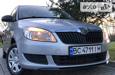 Універсал Skoda Fabia 2011 в Дрогобичі