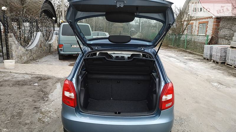 Хетчбек Skoda Fabia 2008 в Нових Санжарах