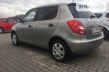 Хетчбек Skoda Fabia 2009 в 