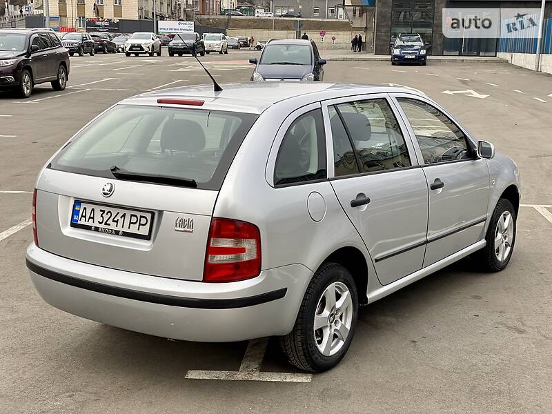 Универсал Skoda Fabia 2007 в Киеве