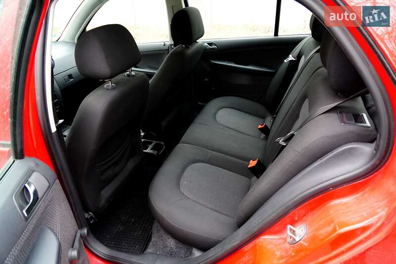 Хетчбек Skoda Fabia 2006 в Вінниці