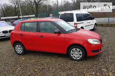 Хетчбек Skoda Fabia 2010 в 