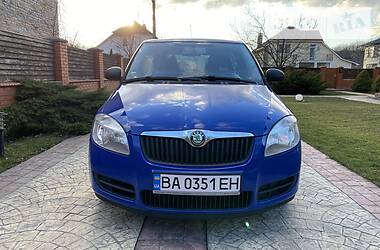 Хетчбек Skoda Fabia 2007 в 