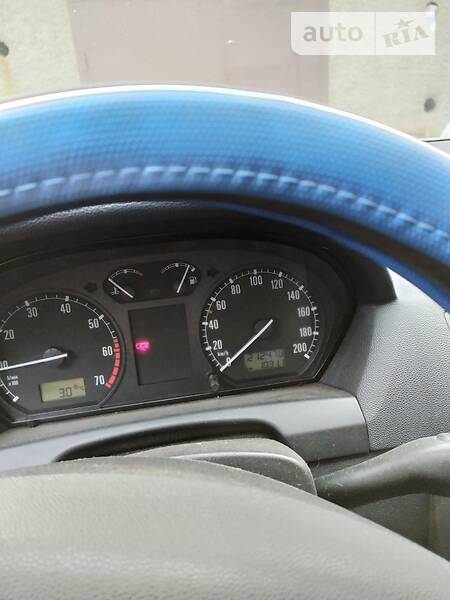 Універсал Skoda Fabia 2002 в Миколаєві фото 5 Універсал Skoda Fabia 2002 в Миколаєві