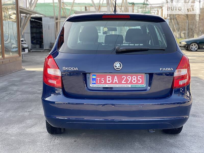 Універсал Skoda Fabia 2013 в Миколаєві