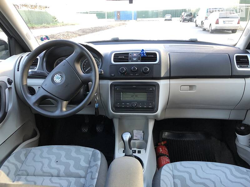 Універсал Skoda Fabia 2009 в Києві
