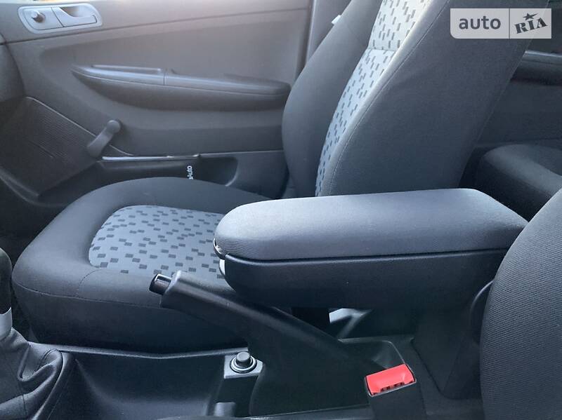 Універсал Skoda Fabia 2007 в Тернополі