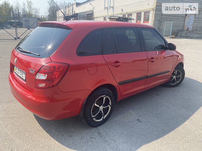 Універсал Skoda Fabia 2008 в Дніпрі фото 9 Універсал Skoda Fabia 2008 в Дніпрі
