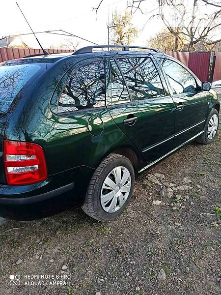 Універсал Skoda Fabia 2003 в Могилів-Подільському