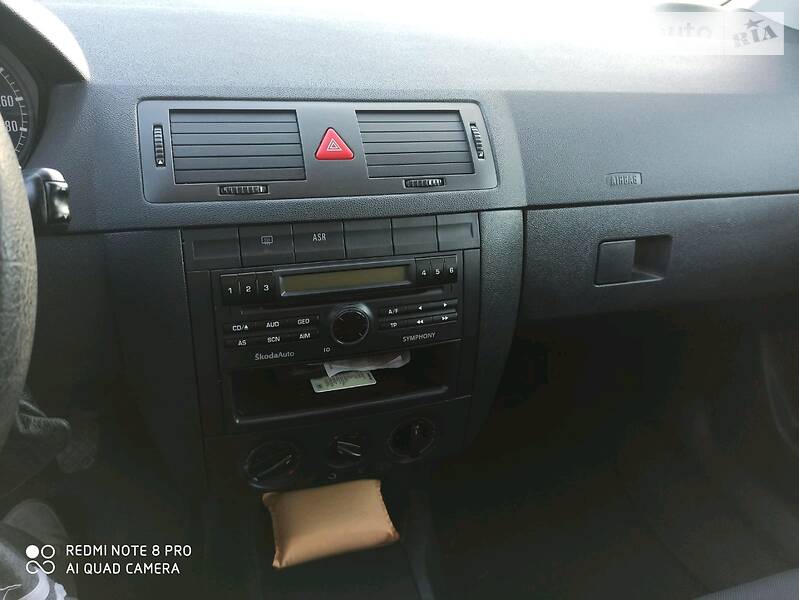 Універсал Skoda Fabia 2003 в Могилів-Подільському