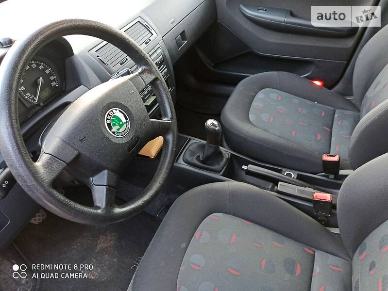 Універсал Skoda Fabia 2003 в Могилів-Подільському