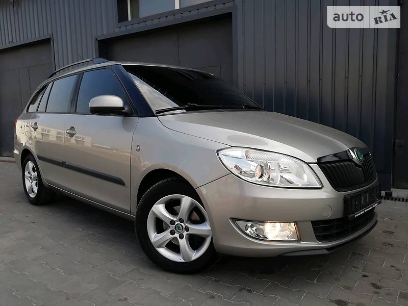 Універсал Skoda Fabia 2011 в Павлограді